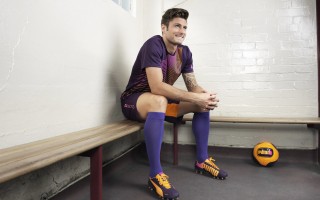 南非足球迷用于助威的是什么/南非的足球厉害吗